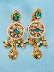 Royal Green & Pearl Kundan Necklace Set – Traditional Indian Jewelry