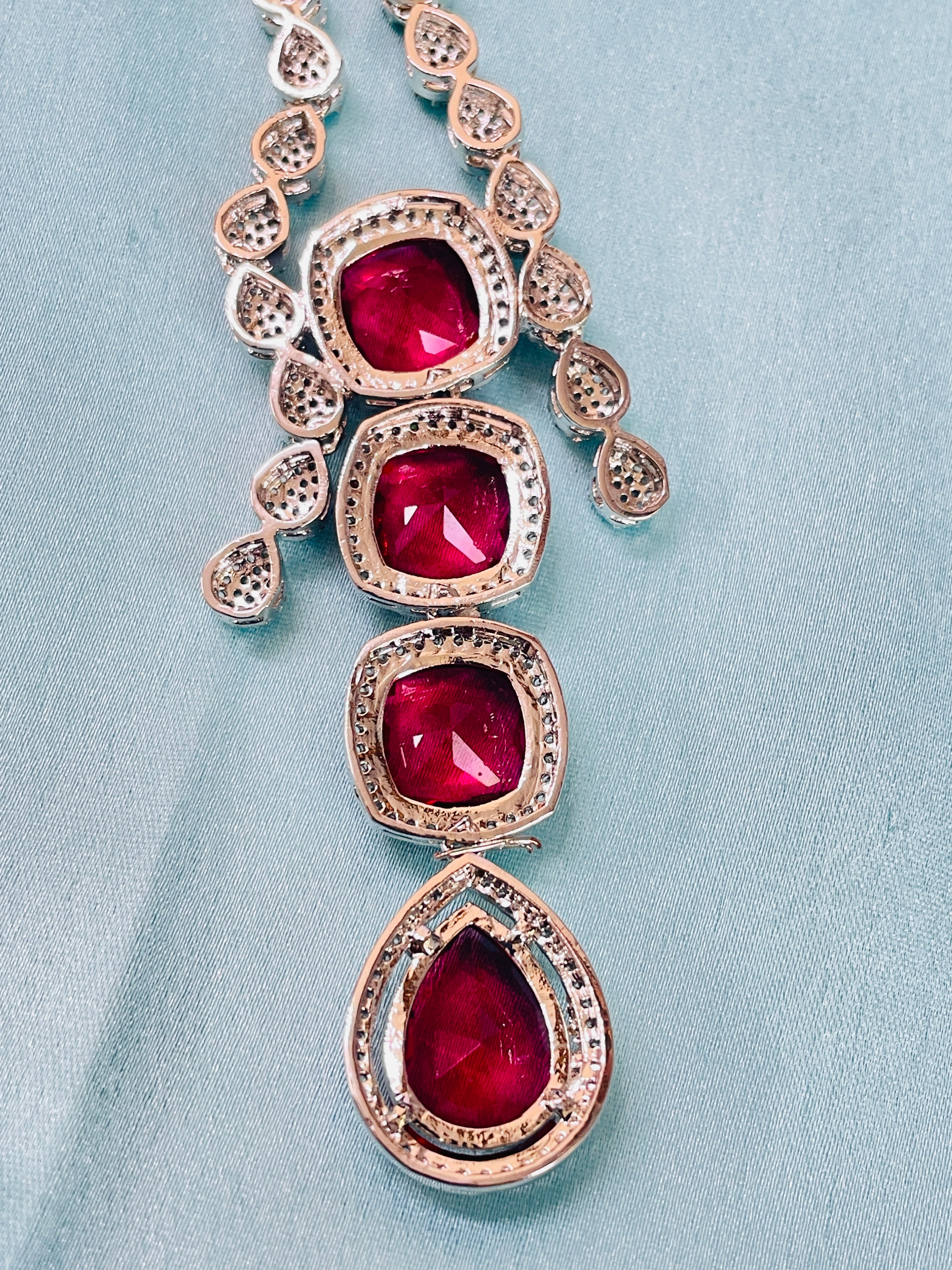 Exquisite Ruby & Diamond Necklace Set – Premium Bridal Jewelry
