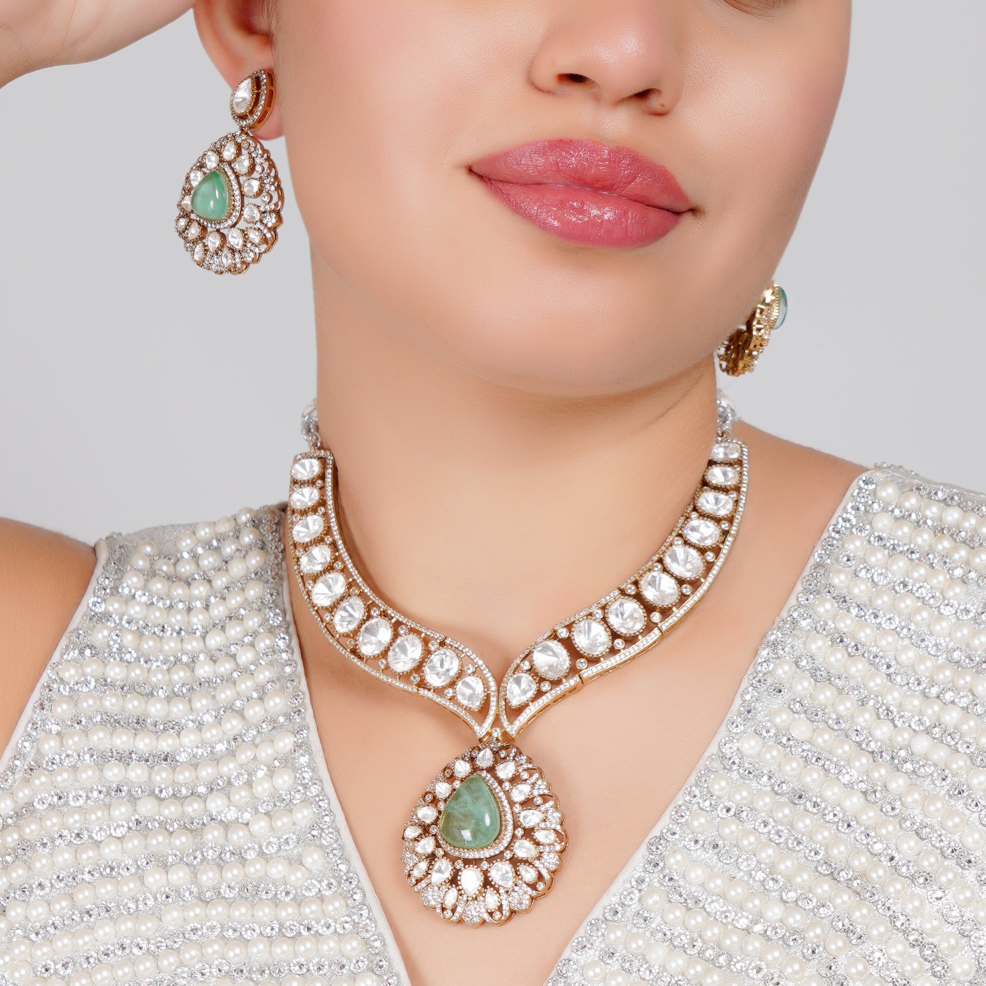 Elegant Green & White Stone Choker Necklace Set